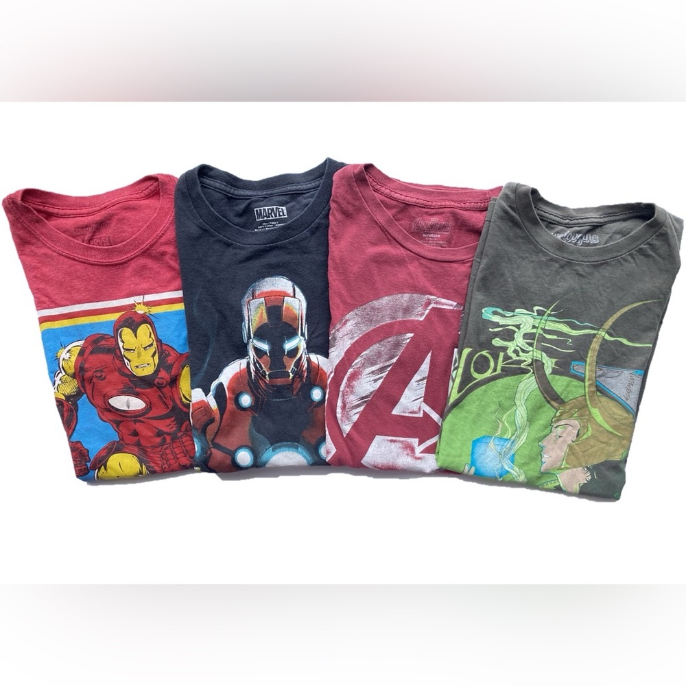 Marvel T-Shirt Bundle - Medium & Large Sizes